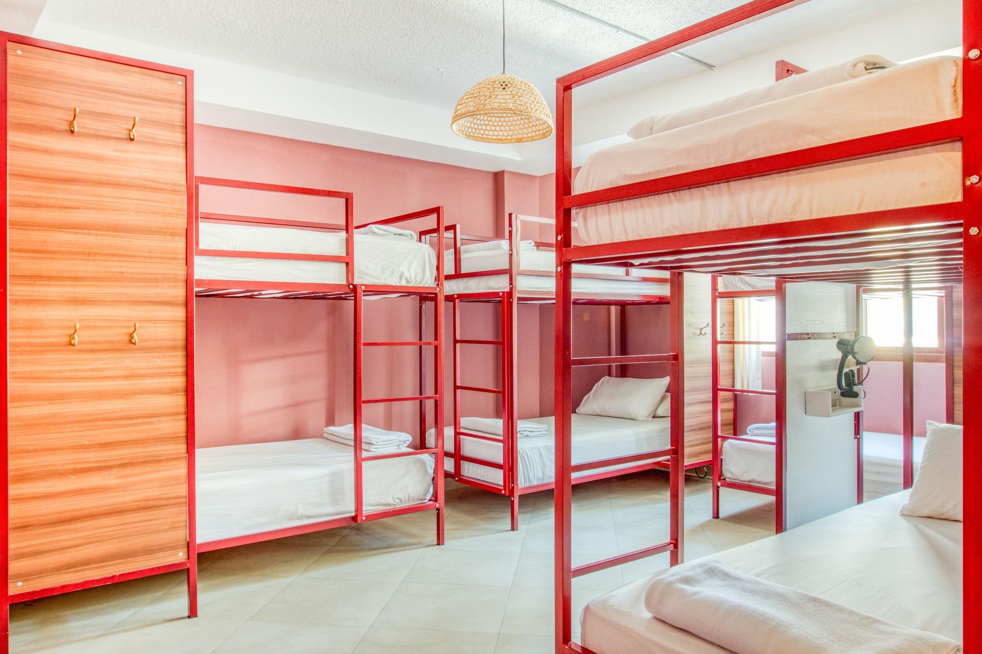 Socialtel Banos Hotel Екстериор снимка