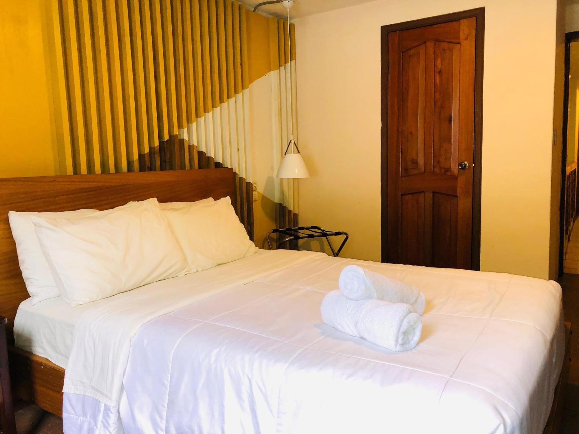 Socialtel Banos Hotel Екстериор снимка