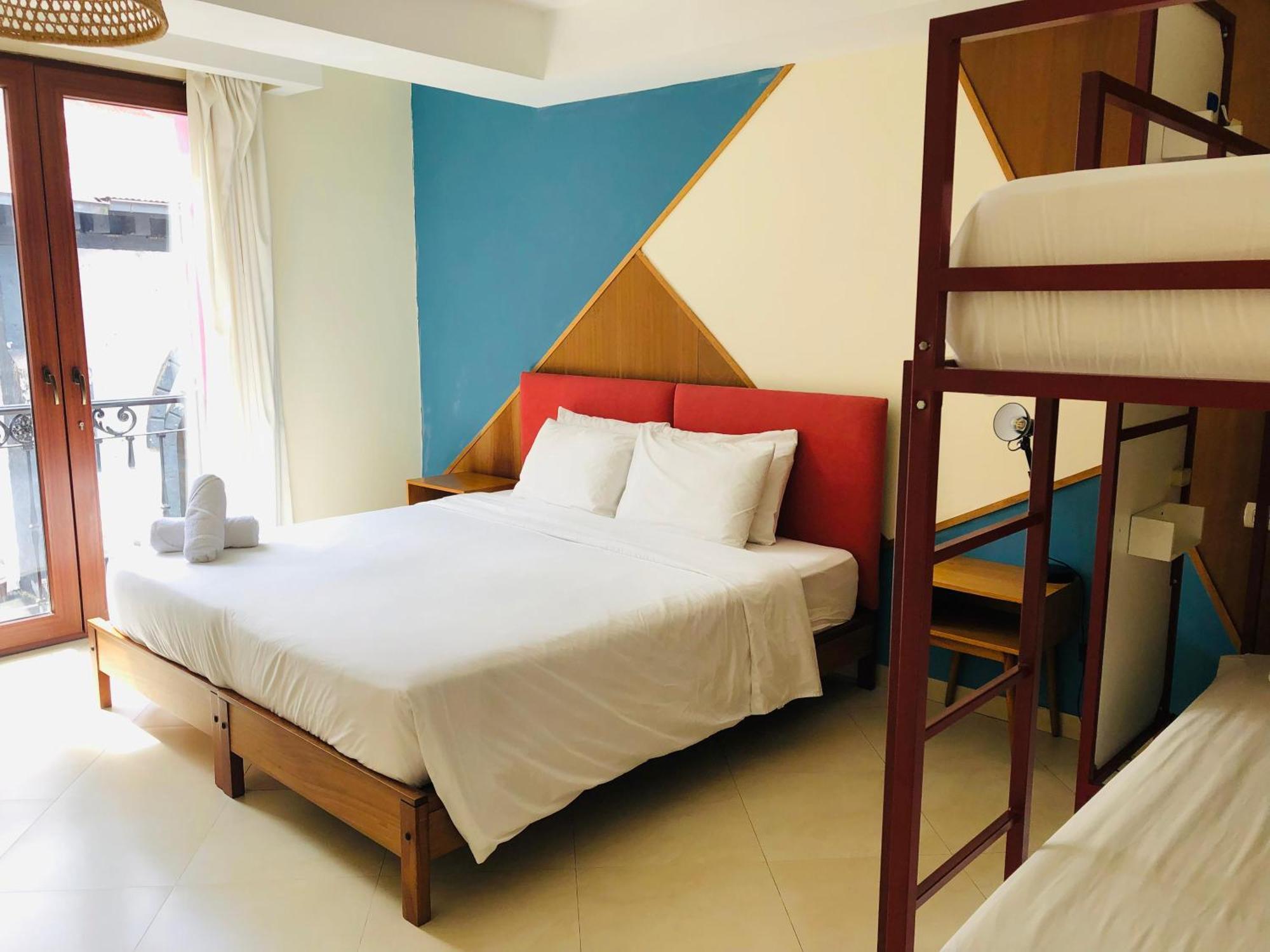 Socialtel Banos Hotel Екстериор снимка