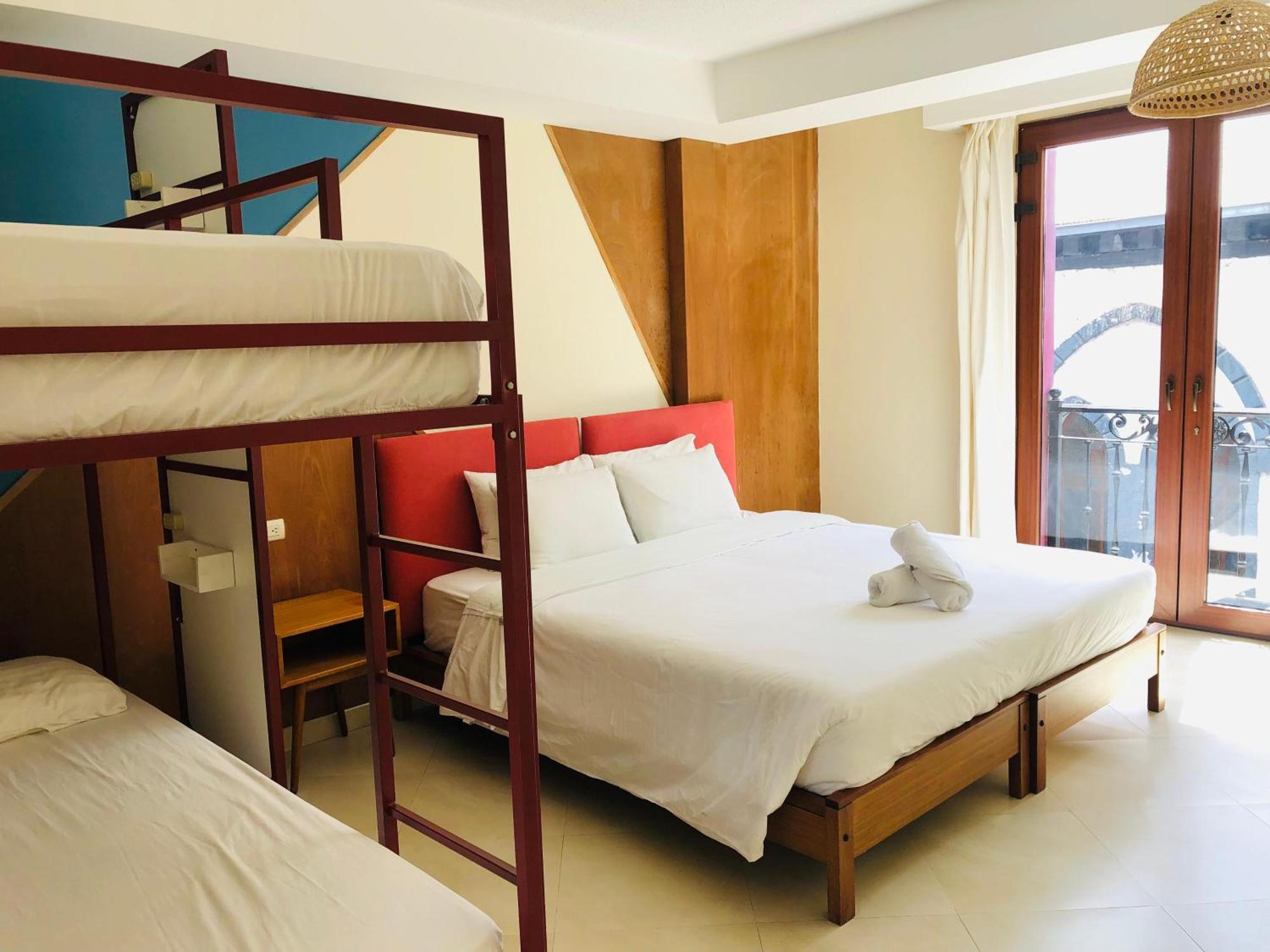 Socialtel Banos Hotel Екстериор снимка